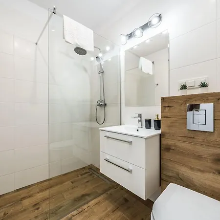 Rent Like - Walonska 19 * Breslavia
